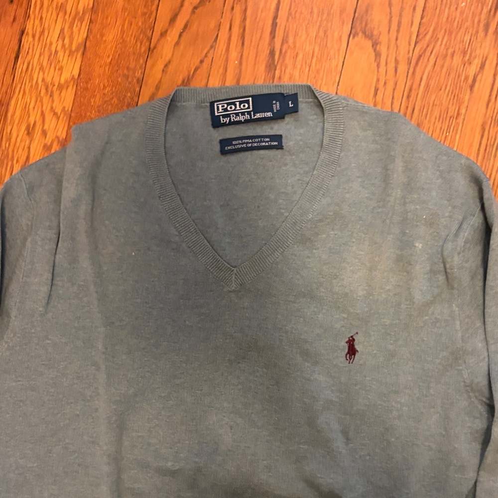 Polo by Ralph Lauren Men's V-Neck Sweater in Gray
